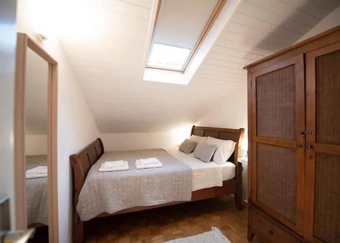 Modra Luna- With Terrace Appartamento